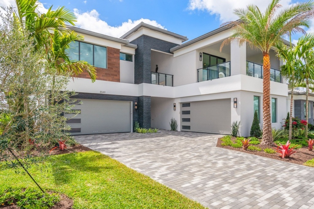 Apex-at-Avenir-bu-Gl-Homes-3 (1)