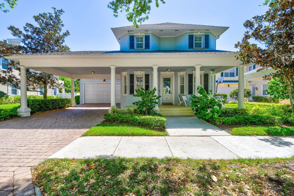 New Haven at Abacoa: Where Tranquility Meets Entertainment in Jupiter, Florida