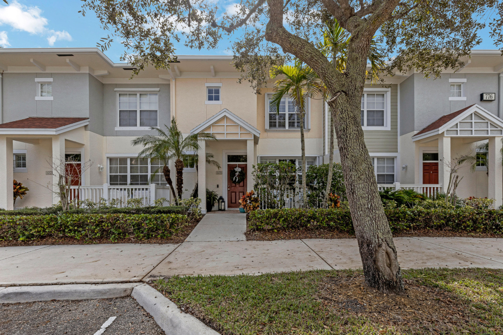Embrace Coastal Living at Somerset at Abacoa: Your Gateway to the Jupiter Lifestyle