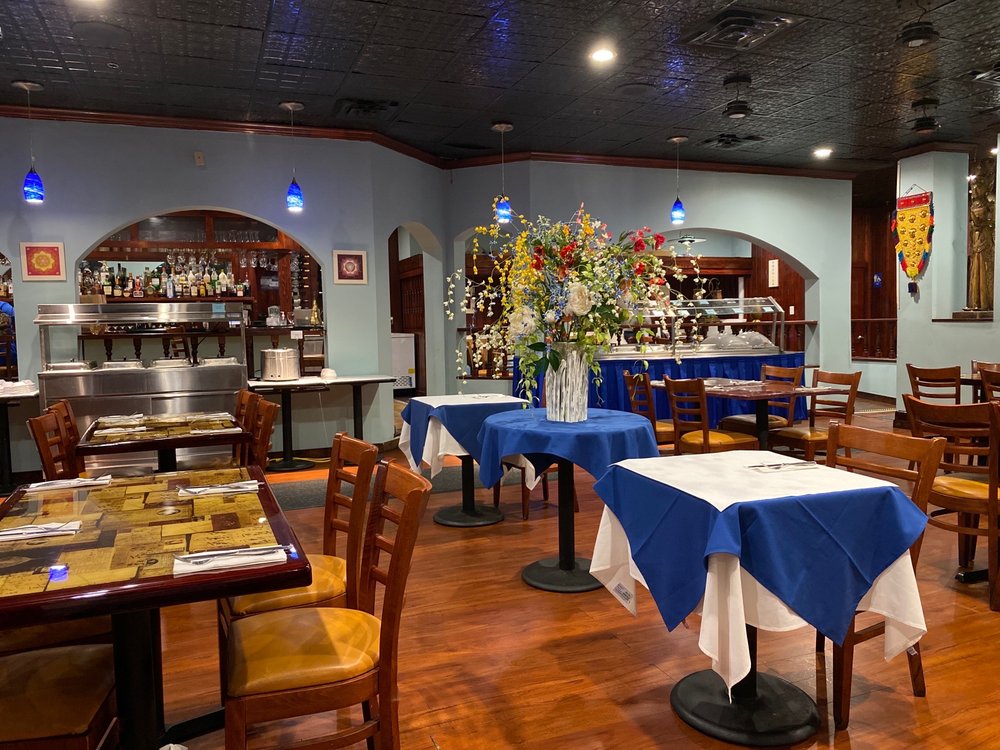 Aroma Indian Restaurant1