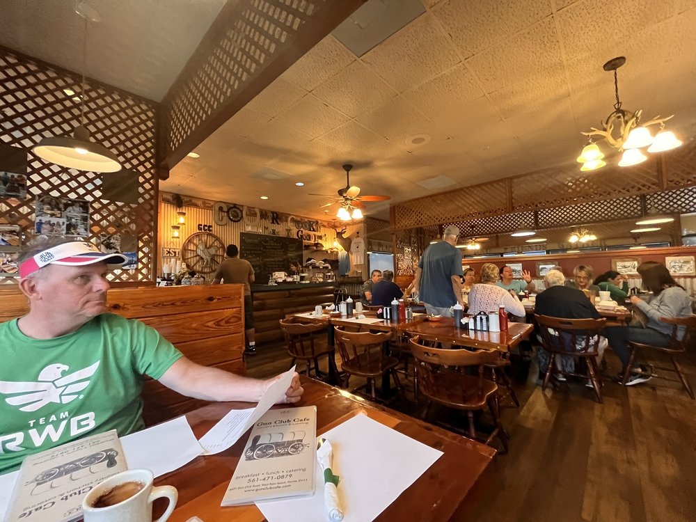 Gun Club Cafe1