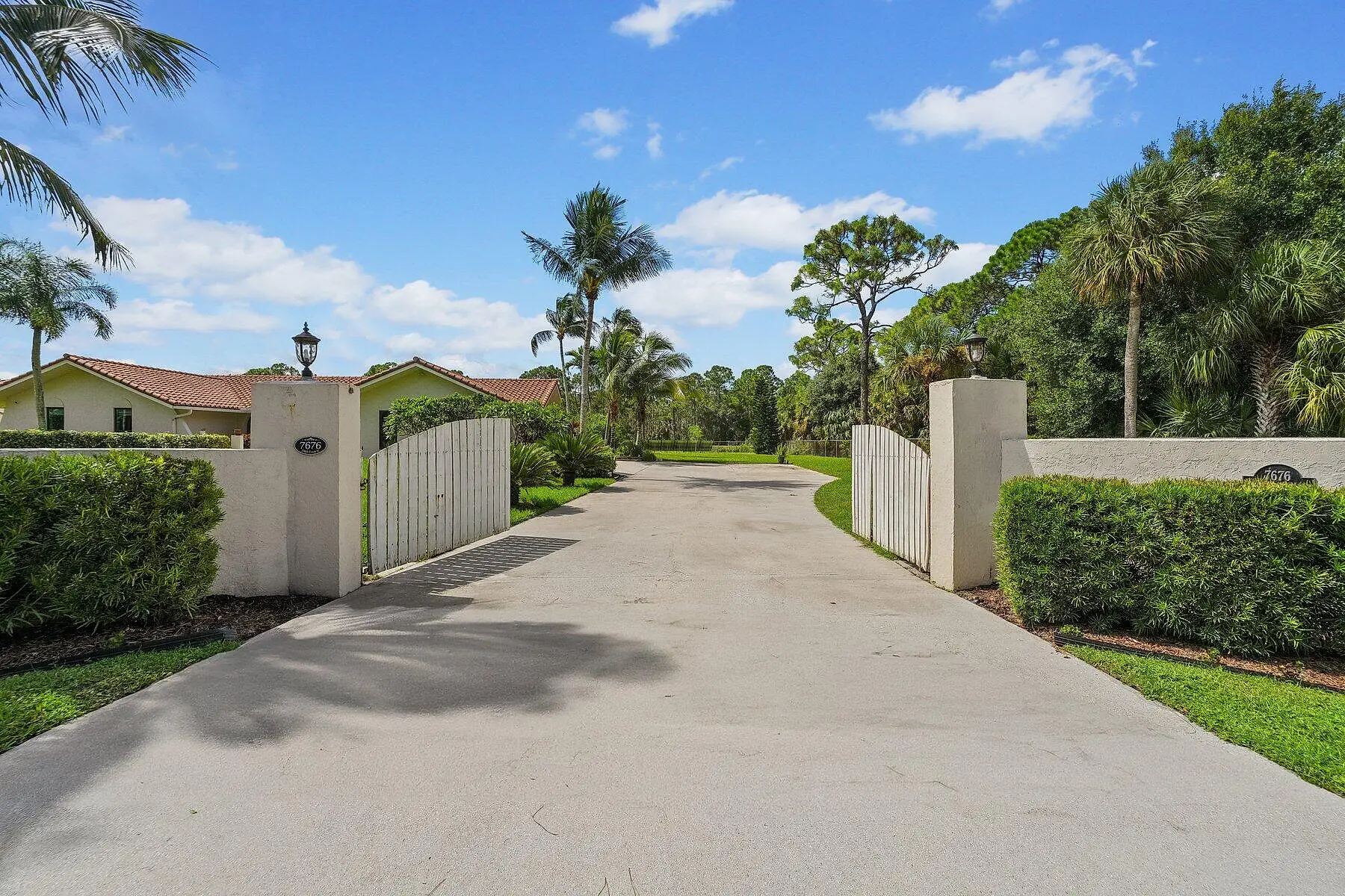 Palm Beach Country Estates2