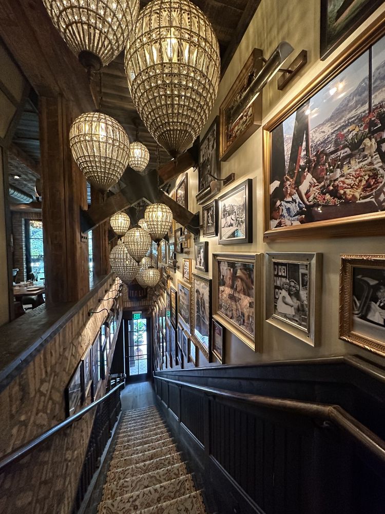 Elisabetta's Ristorante Bar Pizzeria1